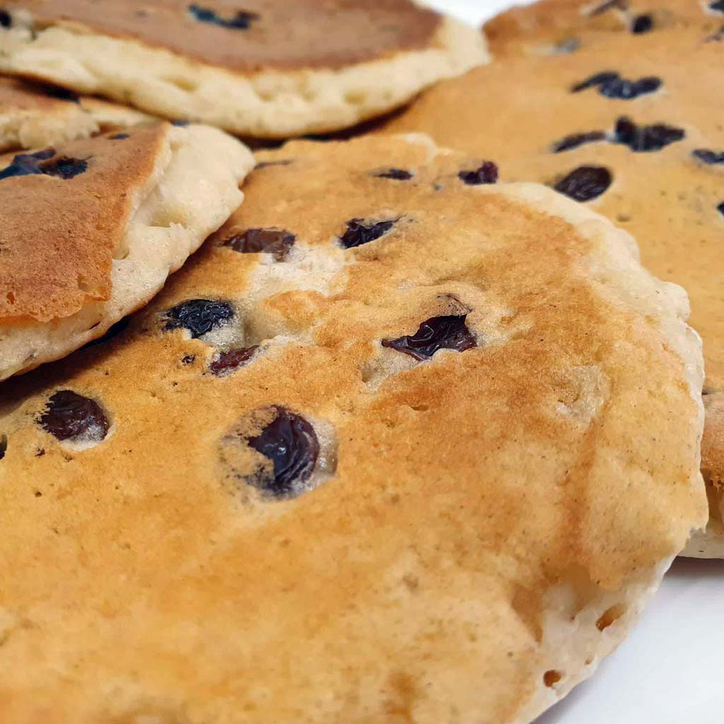 Freshly Baked Fruit Pikelets
